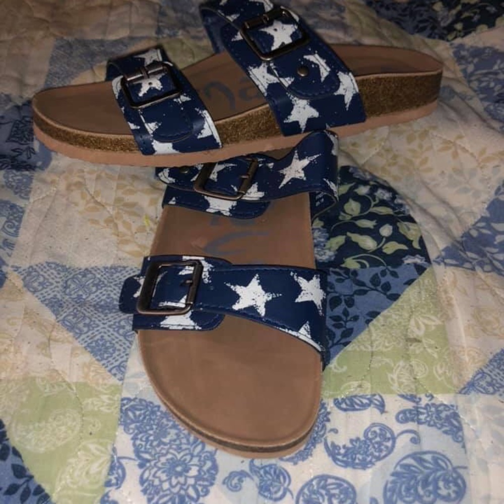 New TajPole sandals